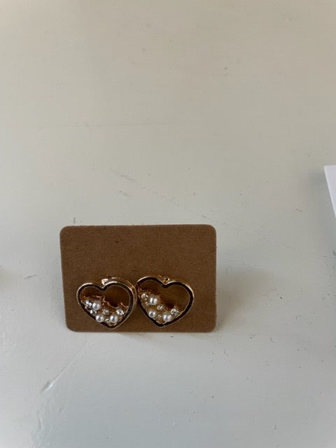 Small Pearl Studded Hearts #36