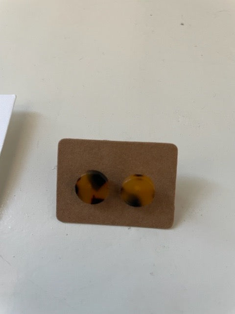 Small Brown/Black Studs #33